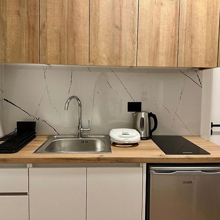 Lidia Apartments Sarandë エクステリア 写真