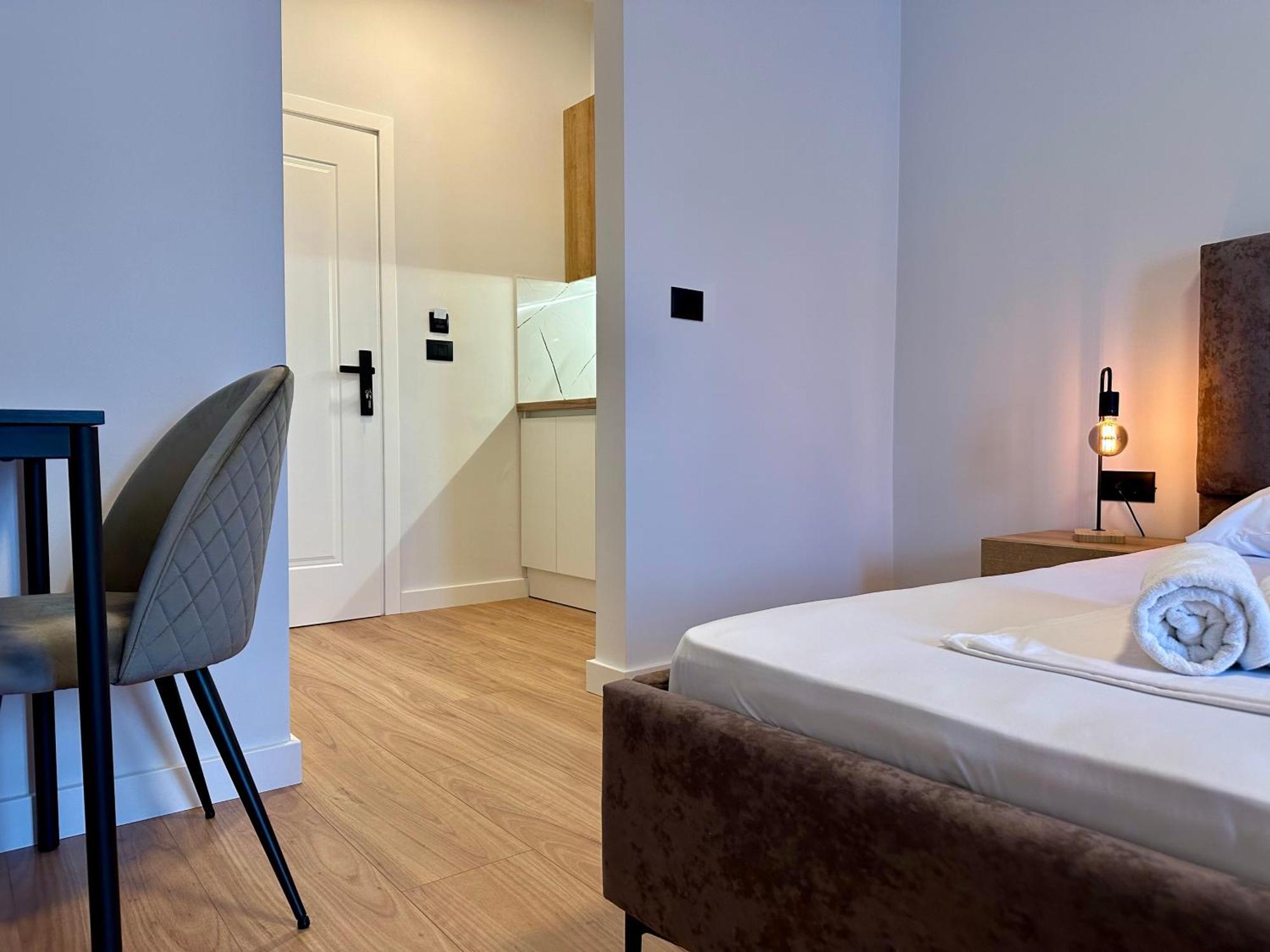 Lidia Apartments Sarandë エクステリア 写真
