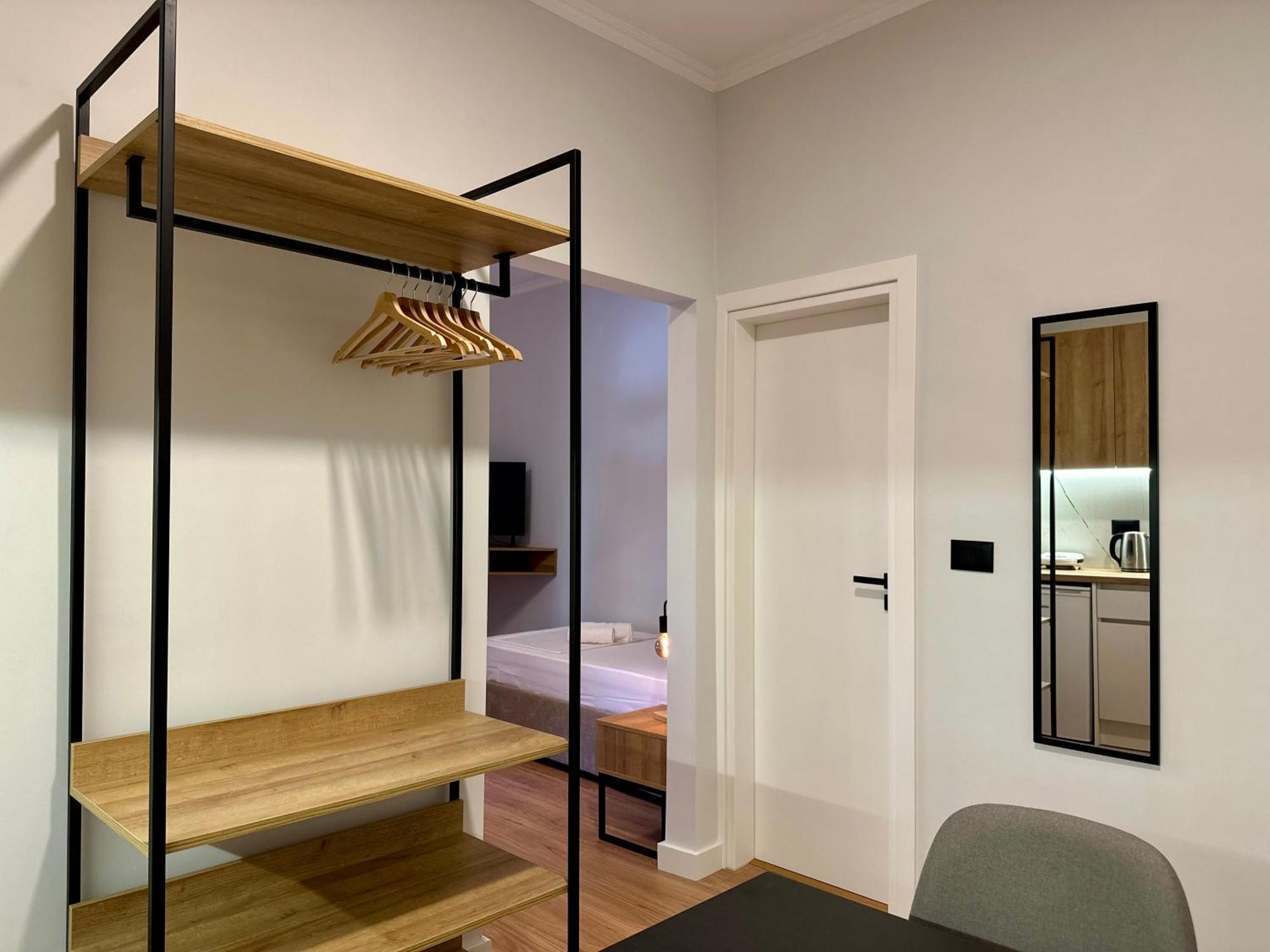 Lidia Apartments Sarandë エクステリア 写真